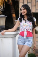 Mirchi Lanti Kurradu Stills